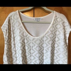 Liz Claiborne Chic and comfortable shirt.